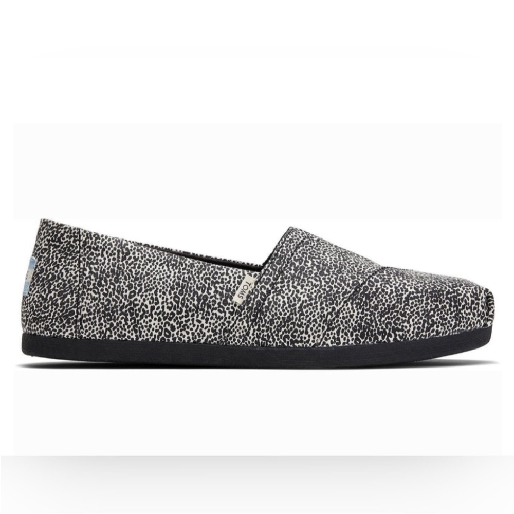 NWT Toms Leopard Spotty Dot Flat Shoes size 7.5